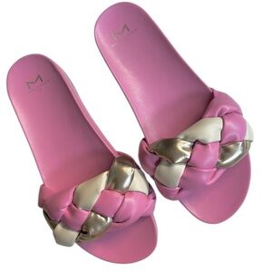 EUC Marc Fisher Twist Sandals Pink White
Silver Size 10